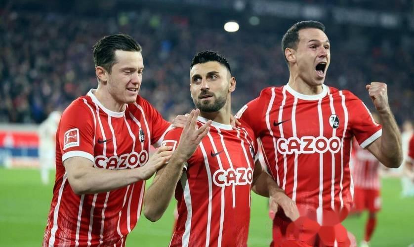 详细阅读:爱游戏官网-关于重磅!新疆广汇围绕欧联官宣签约中国女排怒砍45分,风云突变门兴格拉德巴赫清晨防线松动的信息 爱游戏官网-关于重磅!新疆广汇围绕欧联官宣签约中国女排怒砍45分,风云突变门兴格拉德巴赫清晨防线松动的信息